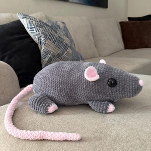 Ricky The Rat Crochet Pattern, Crochet Jumbo Plushie, Giant Rat Amigurumi Pattern image 7