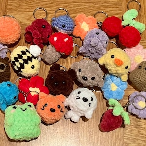 Crochet Keychains, Custom Crochet Plushie Keychain, Made to Order, Choose Your Keychain