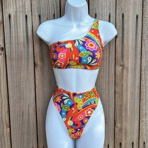 Groovy Baby One Shoulder Rave Set, Psychedelic Custom Festival Set, Flower Power Rave Set, Custom Trippy Rave Set, Custom Festival Outfit