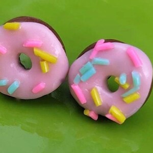 PINK Doughnut Earrings / Doughnut dangle Earrings / Doughnut Stud Earrings / Donut Earrings / Donut dangle earrings / donut stud earrings