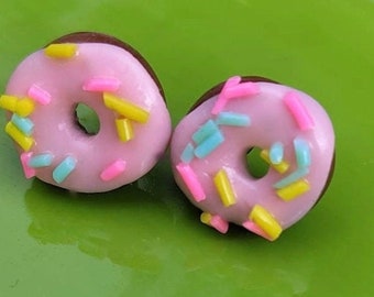 PINK Doughnut Earrings / Doughnut dangle Earrings / Doughnut Stud Earrings / Donut Earrings / Donut dangle earrings / donut stud earrings