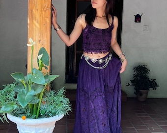 Vintage Style Bohemian Hippie Embroidered Skirt and Top Set, Cottage core Fairy Vibe Flowly Long Maxi Skirt Set, Aesthetic Whimsical Design