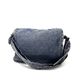 Women's Medium Canvas Crossbody Bag - Multi-Pocket Shoulder Purse, Water Repellent, Casual Style