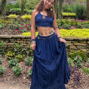 Vintage Style Bohemian Hippie Embroidered Skirt and Top Set, Cottage core Fairy Vibe Flowly Long Maxi Skirt Set, Aesthetic Whimsical Design