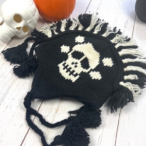 Black Skull Cap Mohawk Style, Hand knitted Skull Beanie, Winter hat, Skull beanie, Fleece lining, Goth, unique gift, punk, Halloween gift