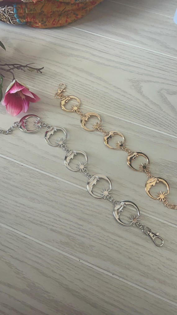 Ceinture Chanel Vintage en cuir et métal doré