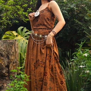 Vintage Style Bohemian Hippie Embroidered Skirt and Top Set, Cottage core Fairy Vibe Flowly Long Maxi Skirt Set, Aesthetic Whimsical Design