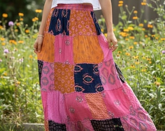 Patchwork-Maxirock, handgefertigter Boho-Rock, farbenfroher Hippie-Rock, Festival-Kleidung, verstellbarer Gummibund, traditionelles Muster