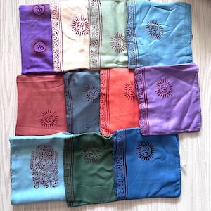 Om Prayer Scarf Shawl, Soft Meditation Scarf, Lightweight Colorful Mantra Shawl, Block Print Kundalini Head Wrap, Celestial Scarf,Yoga Scarf