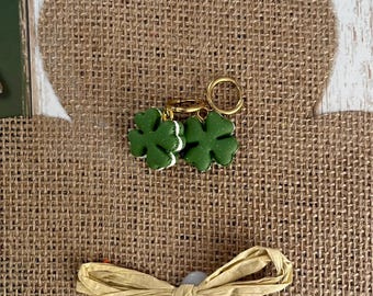 Pendientes de arcilla polimérica / Macarons de trébol / arcilla polimérica / San Patricio / hipoalergénicos