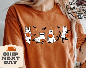 Comfort Colors® Сute Ghost Cat Shirt, Halloween Cat Shirt, Black Cat Shirt, Cat Lover Shirt, Ghost Cat t-shirt, Funny Ghost Cat Shirt