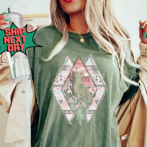 Desert Shirt, Cactus Scene Tshirt, Arizona Shirt, Desert Tee, Arizona Shirt, Cactus Shirt, Boho Shirt, Vintage Inspired Tees, Camping Tshirt image 1