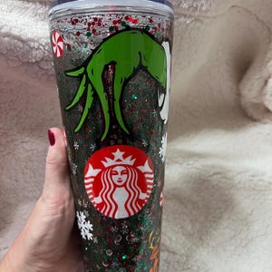 Green christmas snow globe tumbler