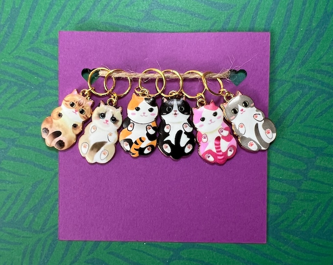 Hanging Chunky Cats Stitch Markers for crochet and knitting