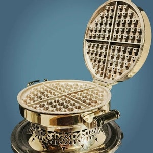 superlectric waffle iron