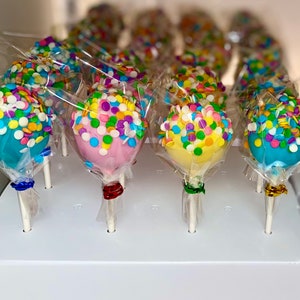 Birthday Cake Pops | Colorful Cake Pops | Confetti Cake Pops