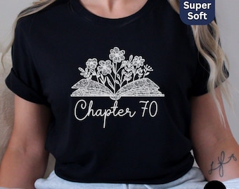 70th Birthday Shirt For Women, 70th Milestone Gift, Best Friend 70 Bday t-shirt, Seventy Book Lover Present, 70th Tshirt For Mom, 70 Tee
