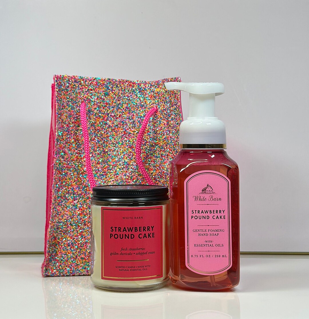 Bath and Body Works Strawberry Pound Cake Gift Set Candle & Hand Soap