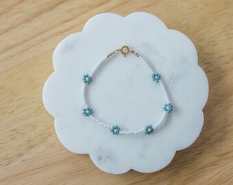 Berry Blue Daisy Bead Bracelet | By Cherry & Co