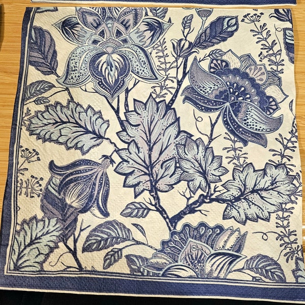 Blue and White Chinoisserie Jacobean flower Lunch Napkin