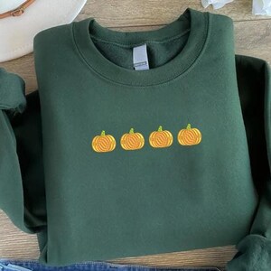 Embroidered Pumpkin Sweatshirt,Pumpkin Patch Crewneck,Fall Embroidery Shirt, Minimal Fall Sweat,  Embroidered Thanksgiving Tee, Autumn Shirt