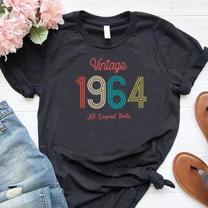 Vintage 1965 Tshirt, 60th Birthday Gift for Women & Men, Retro Birthday Shirt, Sixty Years Old Gift, Born in 1965, Vintage Birthday Tee