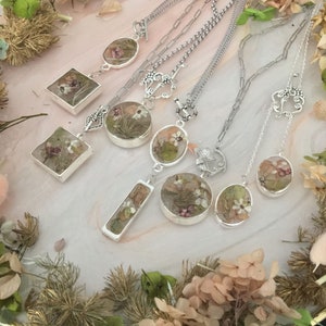 The Elm Wood Walk Real Dried flower resin pendant necklace jewellery pressed preserved flowers hydrangea wild botanicals handmade OFK Gift