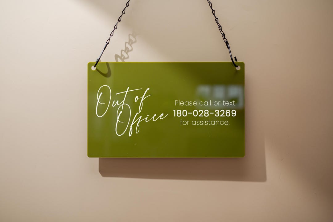 Hanging Acrylic Sign & Black Metal Chain (D8) - 11.5x7