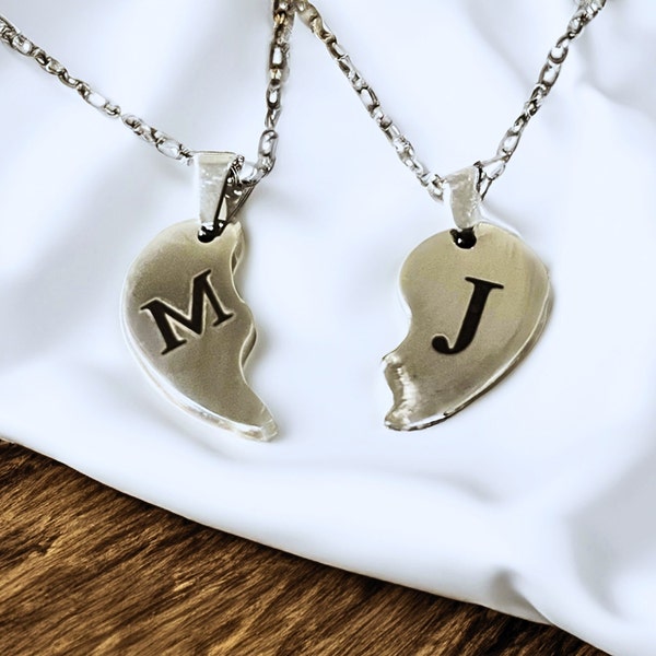 Custom Broken Heart Necklace Set - Personalized Couples Necklaces in Stainless Steel (Gold, Rose Gold, Silver), For Him/Her gift