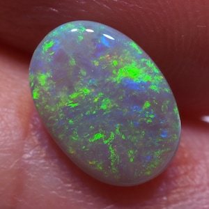 Dark Opal from Lightning Ridge 1.2ct | Natural Australian Opal Gem