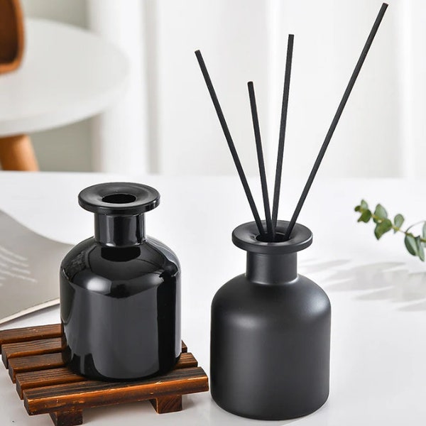 Small Fragrance Diffuser Bottle Modern Simple Minimal Classic Vintage Design Home Office Cafe Bar Decor Living Room Restroom Bathroom  Reed