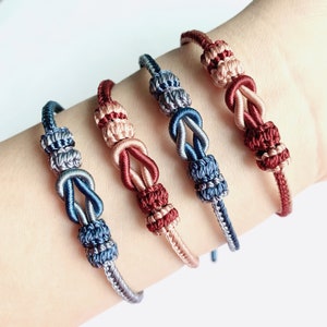 Handgewebtes Liebesknoten Armband - Ewiges Knoten Armband - Verstellbares Armband - Freundschaftsarmband