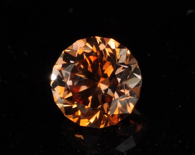 Featured listing image: Montana Sapphire - Orange Clear - 1.00 ct