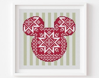 Peut inclure: Motif de point de croix encadré avec un design Mickey Mouse rouge et blanc sur un fond à rayures. Le texte "Norwegian Mickey gift" est en haut, avec "cross stitch pattern PDF pattern" en bas.