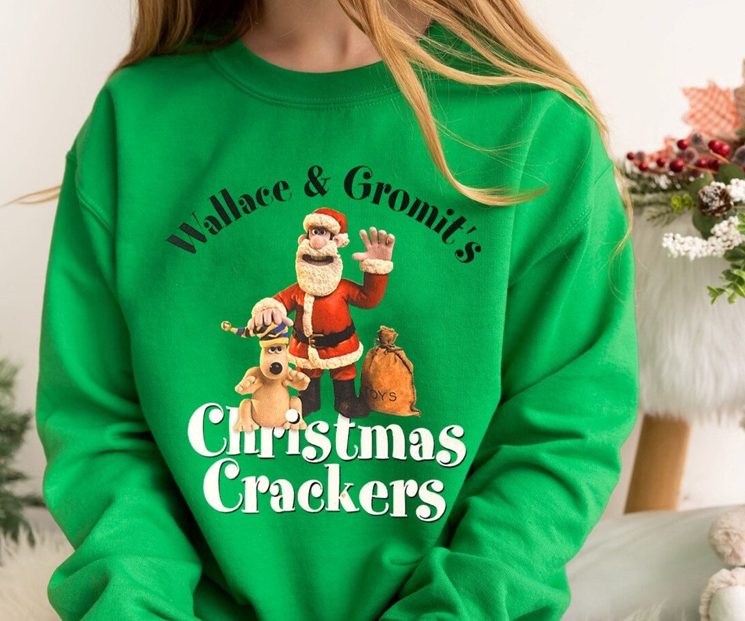 Wallace and Gromit Christmas Crackers Sweatshirt, 90s Cartoon Tshirt
