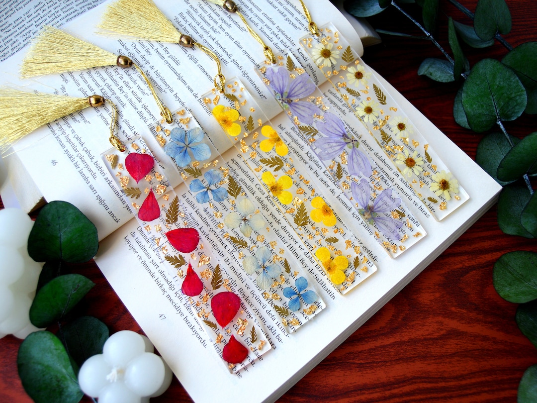 Custom Resin Bookmark With Pressed Flowers and Tassel Perfect - Etsy