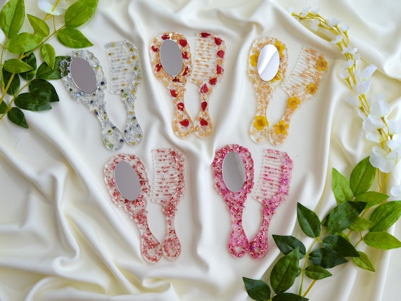 Personalized Custom Hair Brush and Hand Mirror Set Gift Idea  display picture 1