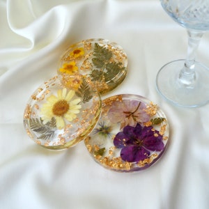 Flower Coasters Set, Coasters with holder, Resin Jewelry Plate , Home Decor, Housewarming Gİfts, Gifts For Her, Christmas Gift, Wedding Gift
