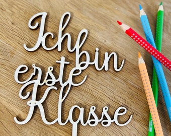 Cake-Topper 1. Klasse | Caketopper aus Holz | Einschulung| Kuchendekoration | Kuchenstecker | Tortendeko | personalisierte Geschenke