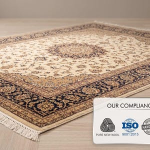 Hand-Knotted Wool Oushak Rug: Vintage Floral, Soft Pastel Tones