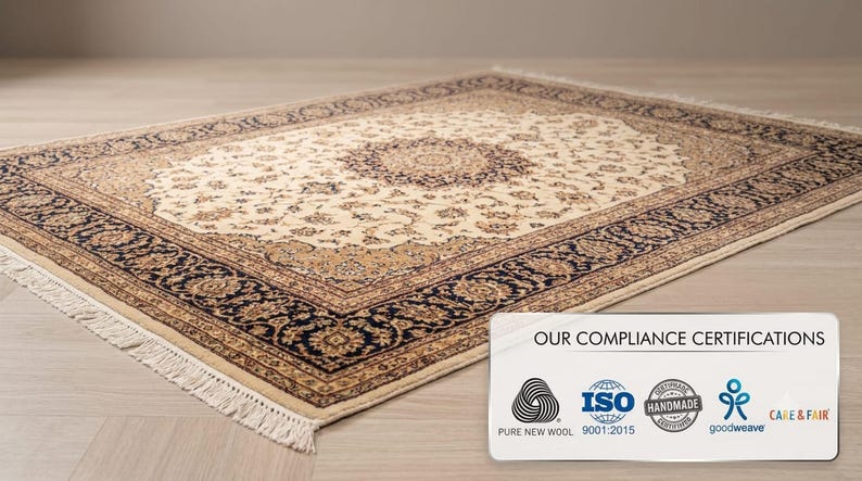 Hand-Knotted Wool Oushak Rug: Vintage Floral, Soft Pastel Tones