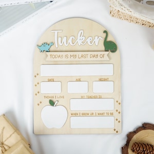 Custom Dinosaur First Day Of School Sign, Dinosaur Back To School Board, 3D Kids Photo Prop Kindergarten Pre-K First Day Sign, Last Day Of