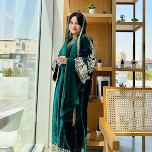 Salwar Kameez, Velvet Pakistan Embroidered Bell Sleeves Dress, Indian Shalwar Kameez, Free Shipping, Readymade Outfit For Women USA