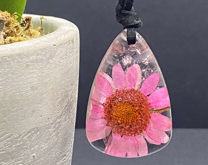 Necklace Resl Flower Pink Quartz Daisy Flowers Teardrop Resin Prndant Handmade