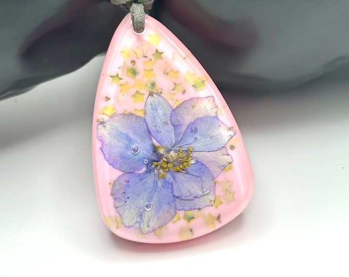 Necklace pressed flower, wildflower, Larkspur, stars, sparkles, resin pendant, teardrop, handmade, pink purple