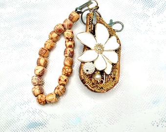 Mussel Shell Keychain Gold and White Jewelled Handcrafted Wooden Beadwork