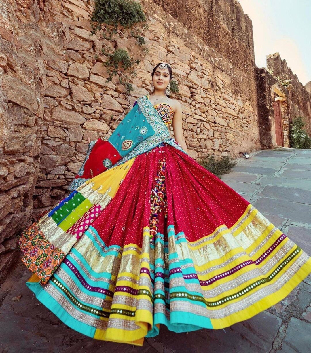 Navratri Garba Lehenga Gujrati Costume Lehenga Choli Navratri Etsy