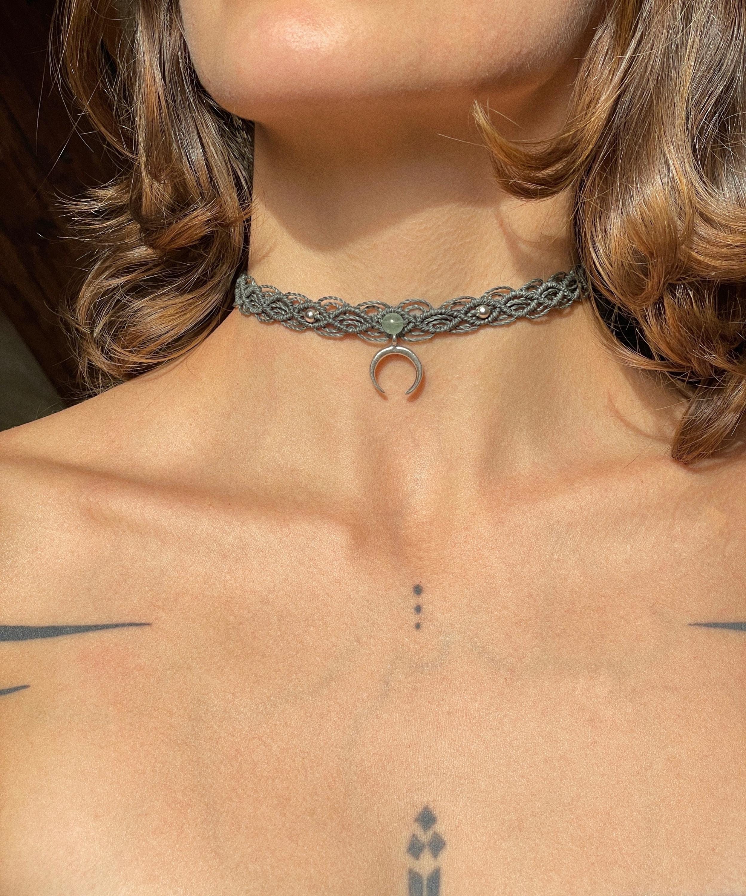 Collier Ras De Cou Macramé Bohème - Breloques Acier Inox Et Pierres Hématite - Fait En France