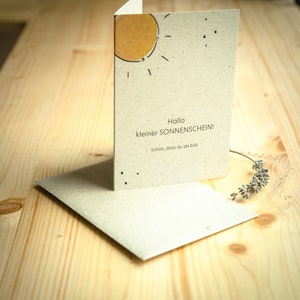 Glückwunschkarte Geburt: "Willkommen kleiner Sonnenschein" Postkarte, Grußkarte aus Graspapier, Klappkarte, Geschenk Geburt, Geschenk Baby