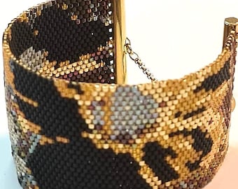 Pulsera tejida con cuentas Miyuki